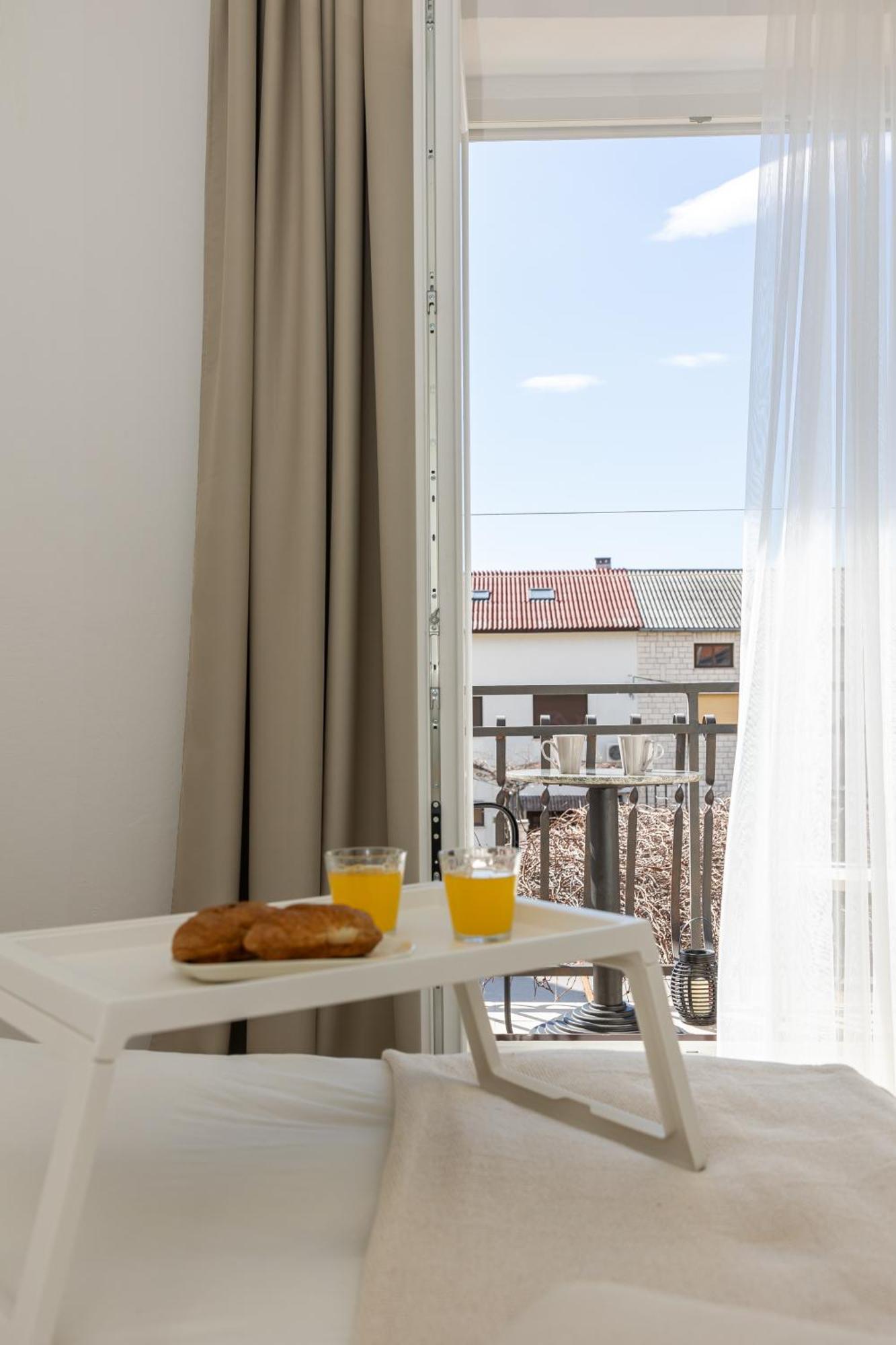Holiday House Castelli Kastela Ngoại thất bức ảnh